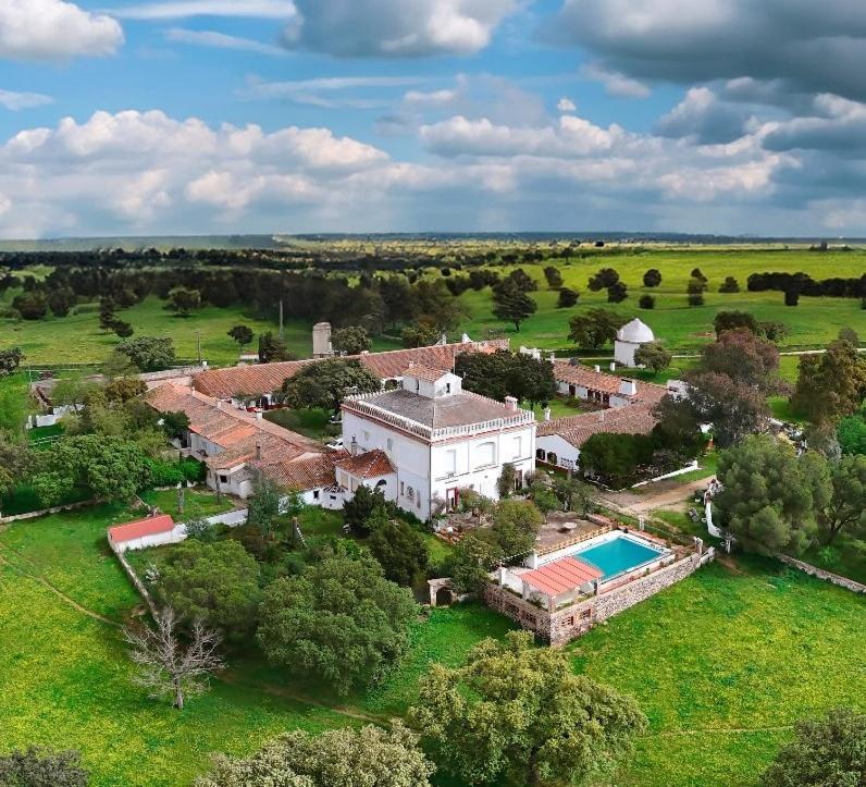 Navas del Madroño Hotel Rural El Vaqueril מראה חיצוני תמונה