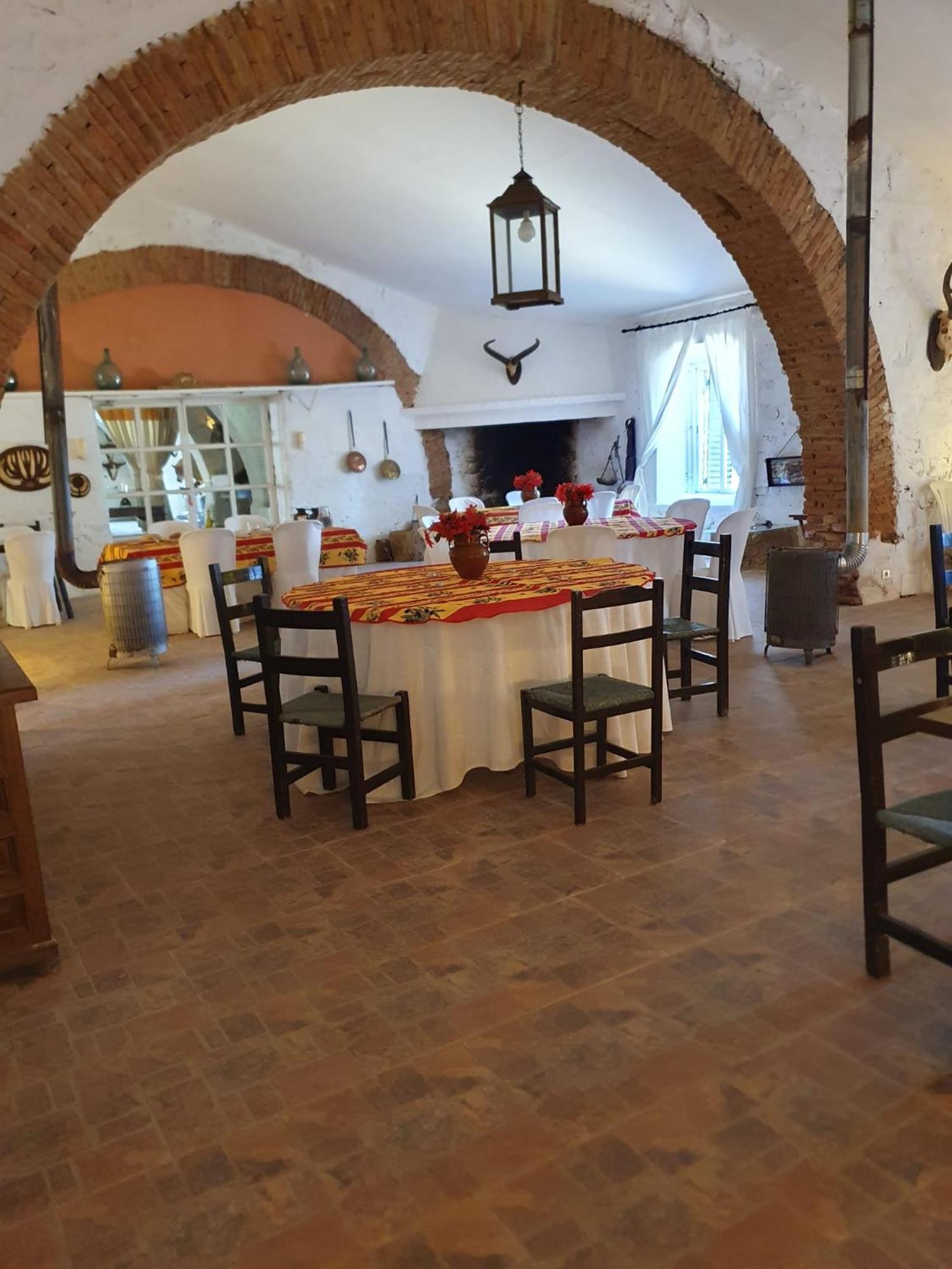 Navas del Madroño Hotel Rural El Vaqueril מראה חיצוני תמונה
